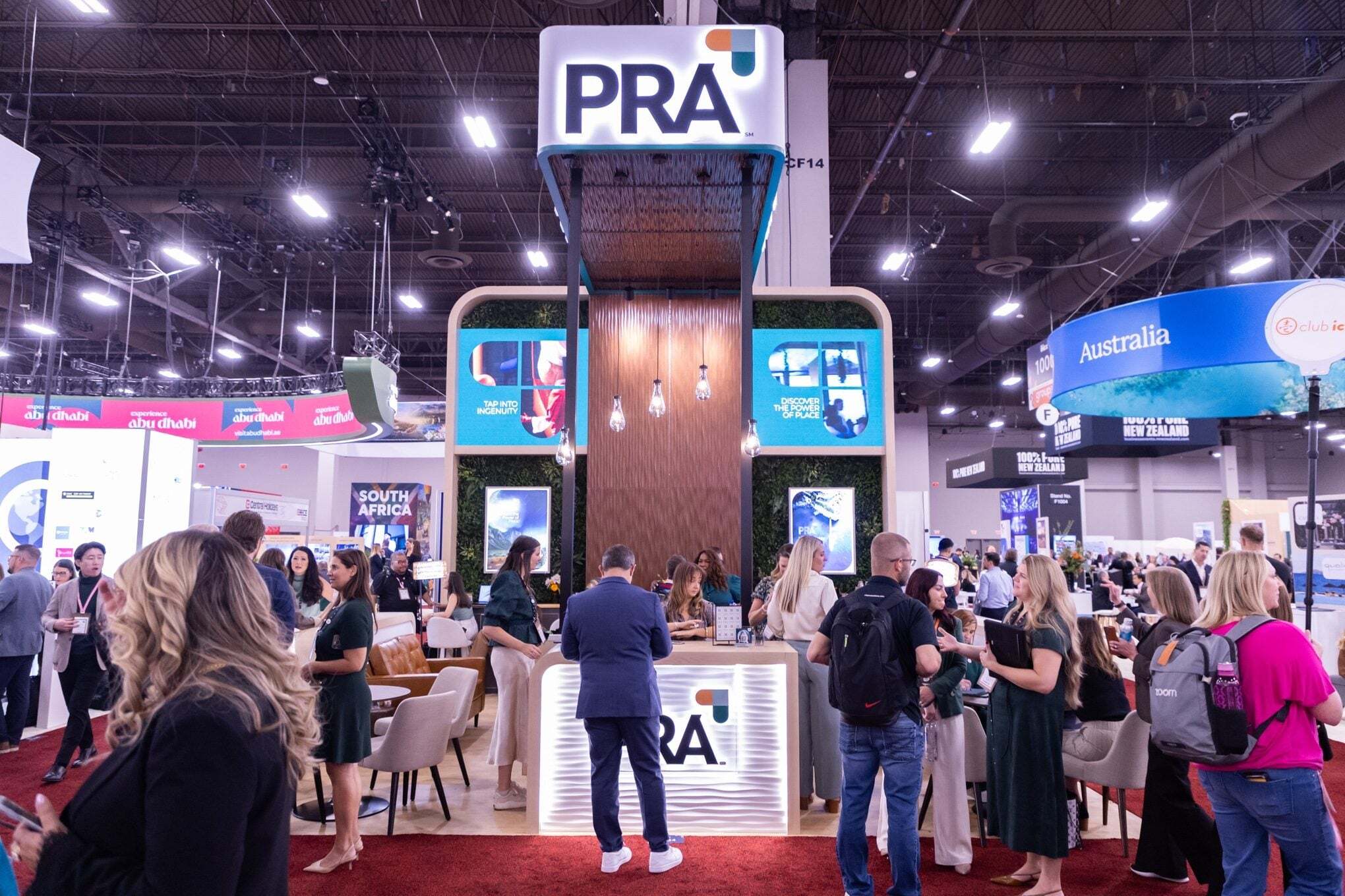 lp-imex-hub-2026-gallery-booth-traffic-01