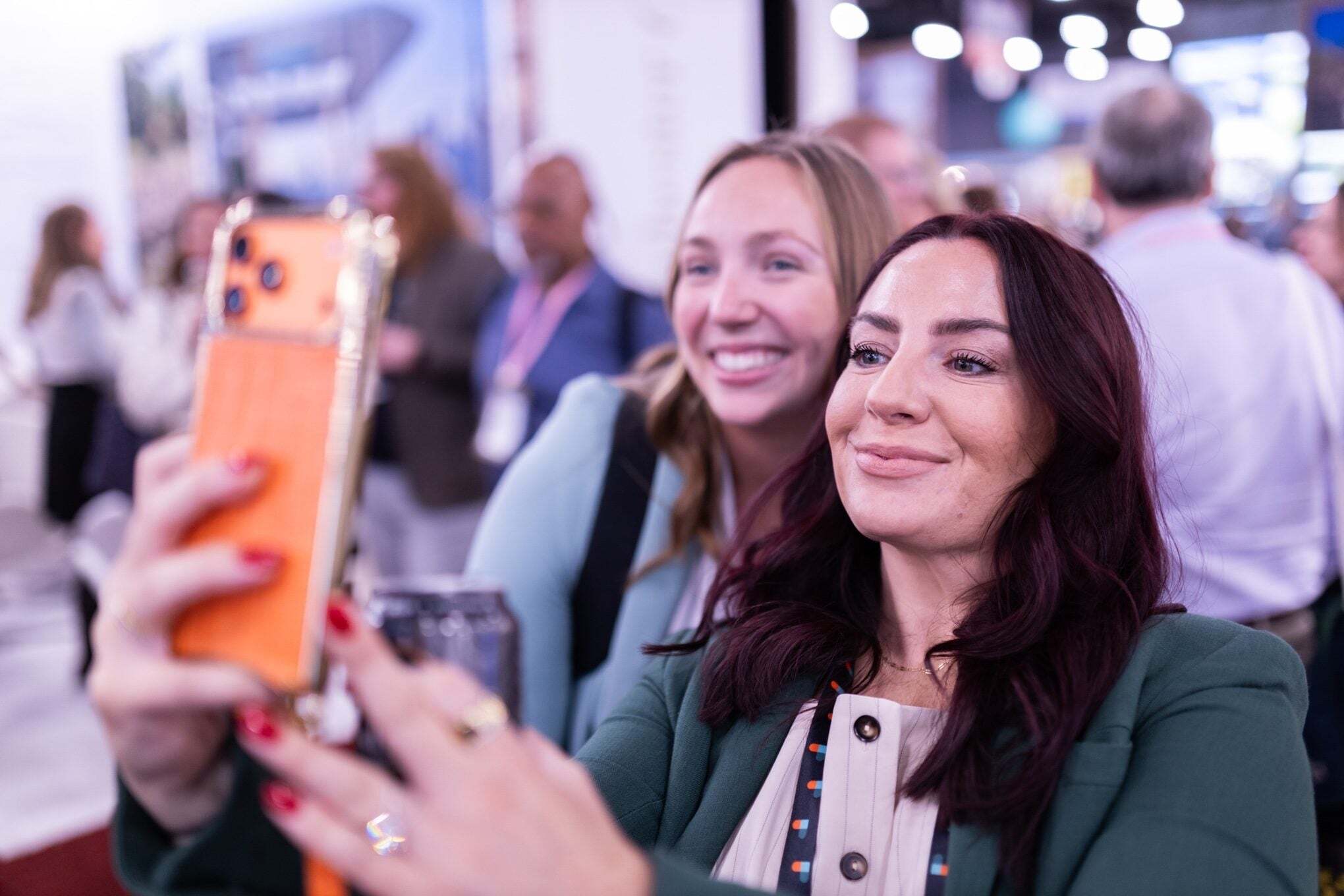 lp-imex-hub-2026-gallery-booth-traffic-07