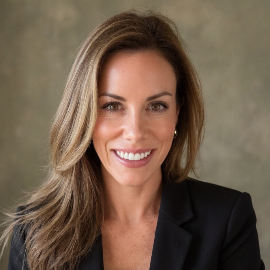 Headshot of Lindsay Breining